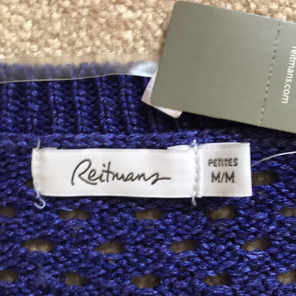 Reitmans woman’s sweater - Picture 2 of 3
